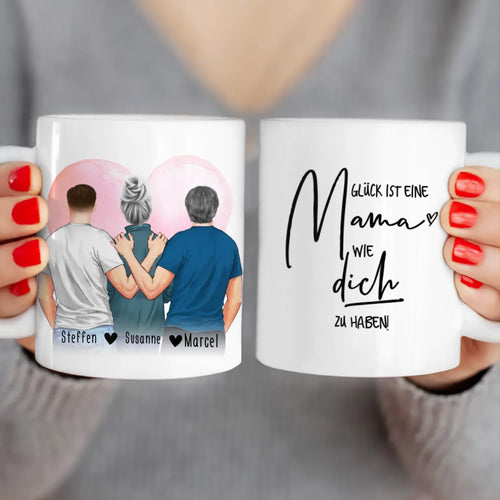 Personalisierte Tasse - Mutter/Mama + 2 Söhne (stehend)