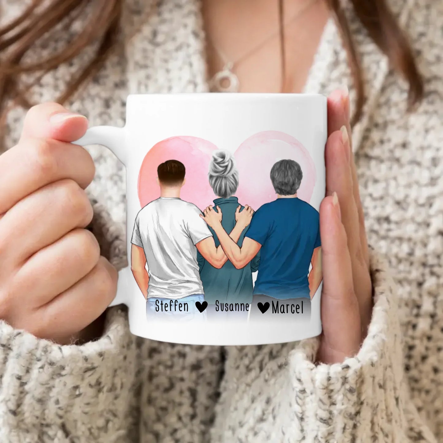 Personalisierte Tasse - Mutter/Mama + 2 Söhne (stehend)