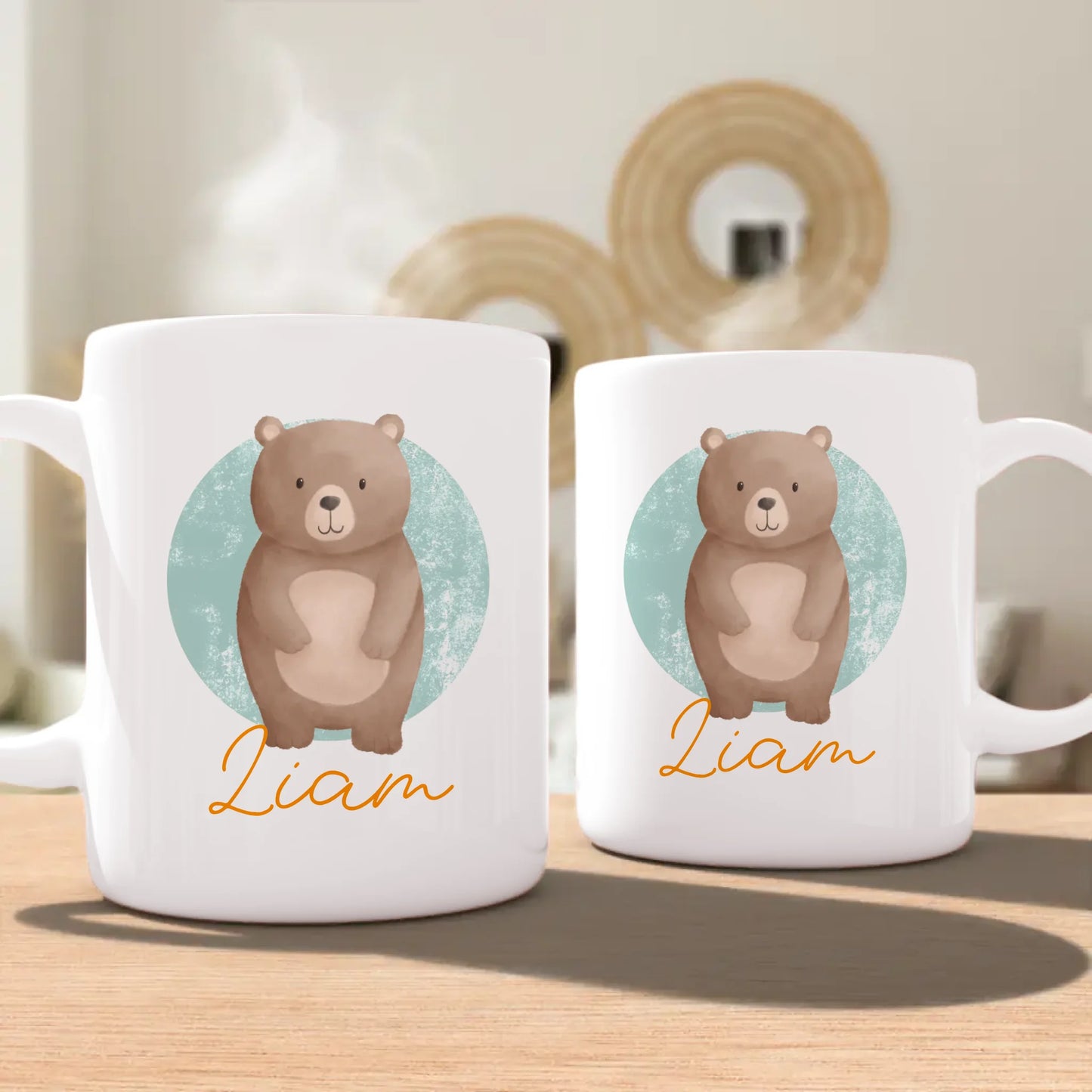 Personalisierte Kindertasse mit Jungletier und Namen