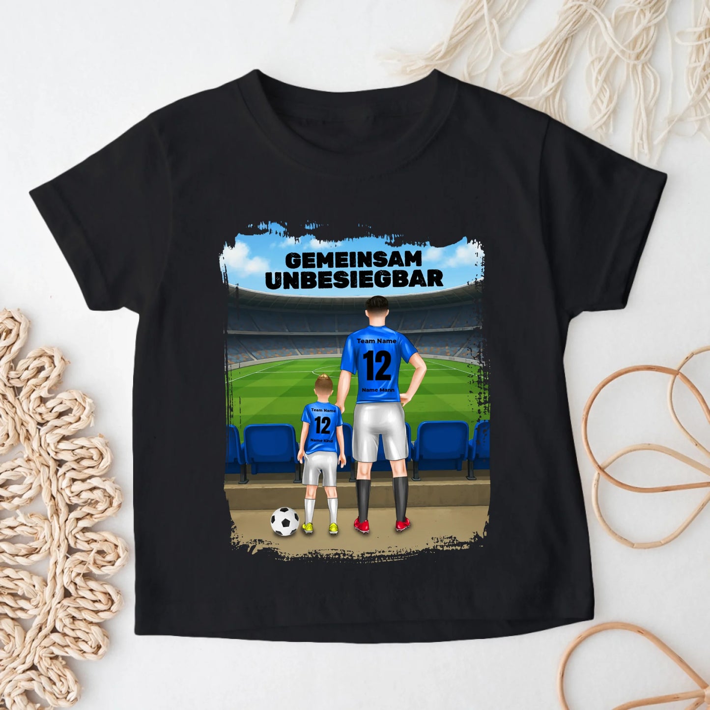 Personalisiertes Kinder T-Shirt mit mehreren Fußballern/Fußballerinnen - (Papa/Sohn/Tochter & mehr)