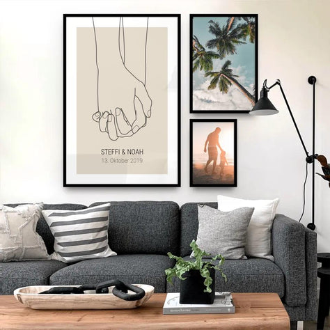 Personalisiertes Poster - Händchenhalten mit Namen und Datum