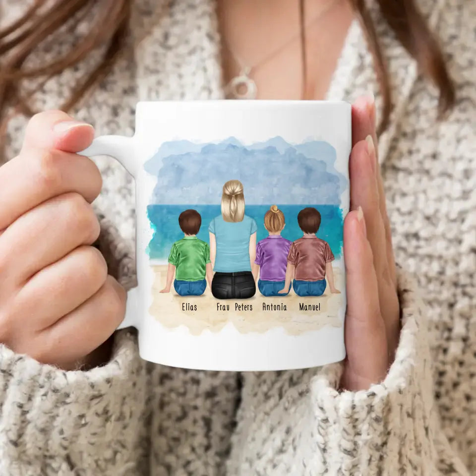 Personalisierte Tasse mit Erzieherin (3 Kinder)