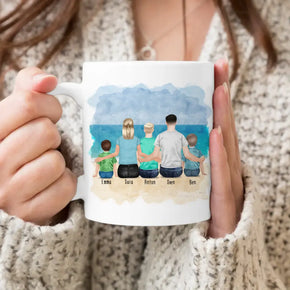 Personalisierte Tasse mit Familie (1 Kleinkind + 1 Kind + 1 Teenanger)