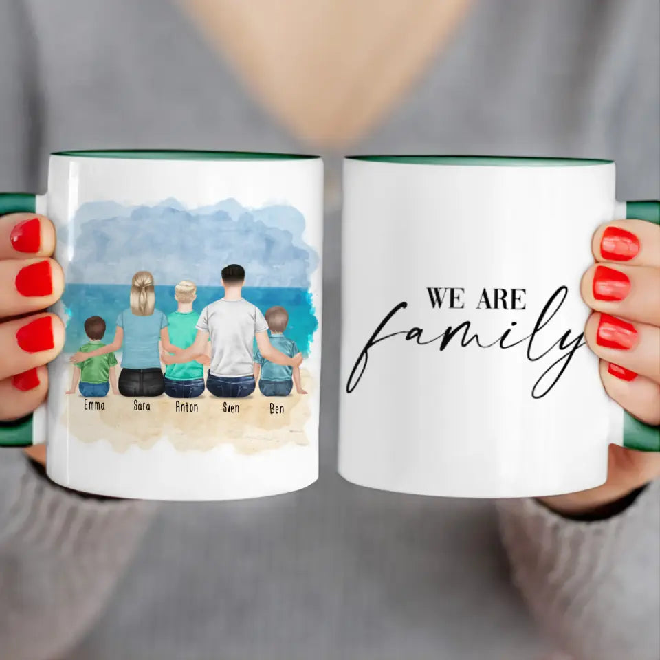 Personalisierte Tasse mit Familie (1 Kleinkind + 1 Kind + 1 Teenanger)