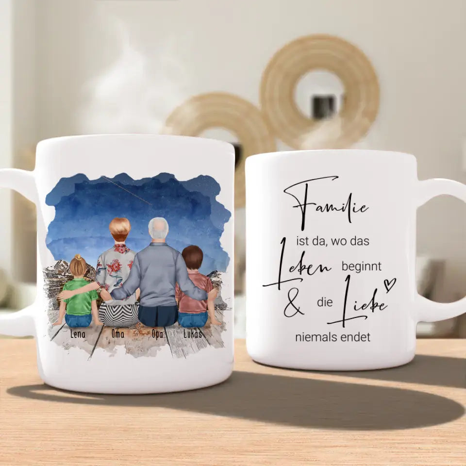 Personalisierte Tasse für Oma und Opa (1 Kleinkind + 1 Kind + 1 Oma + 1 Opa)