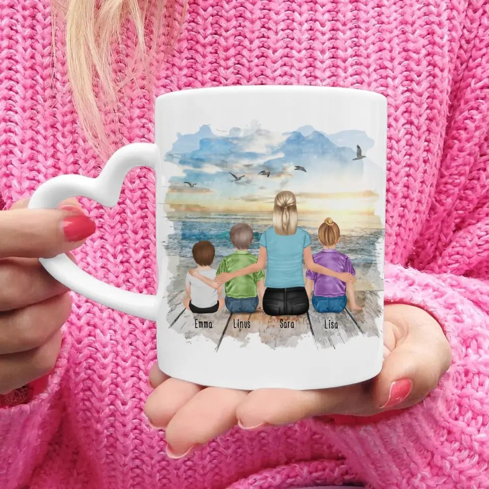 Personalisierte Tasse mit Tante (1 Baby + 2 Kinder + 1 Tante)