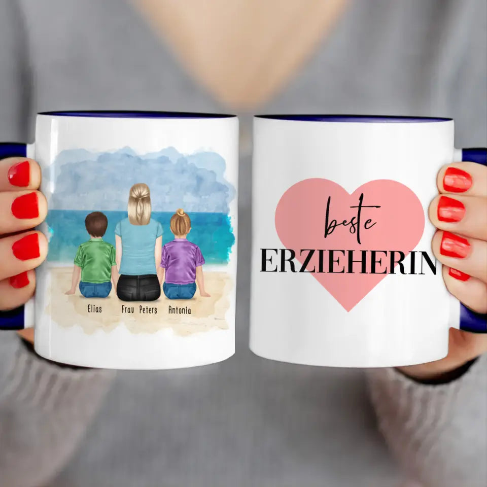 Personalisierte Tasse mit Erzieherin (2 Kinder)