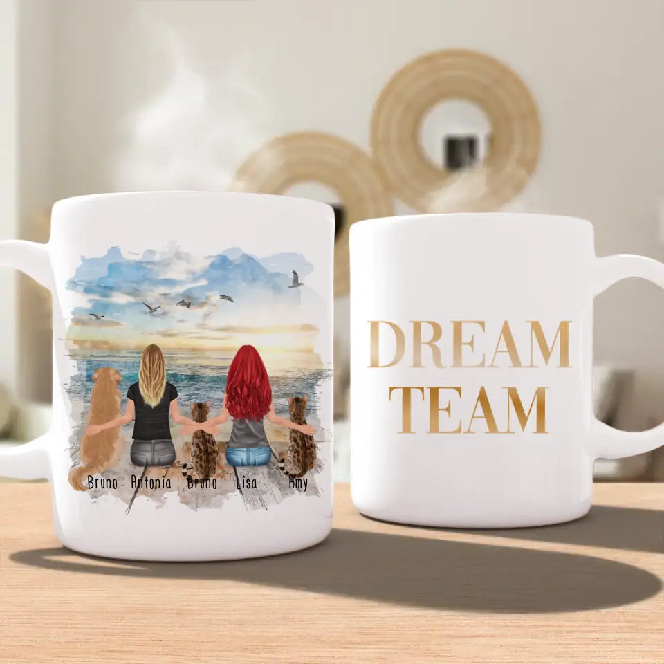 Personalisierte Tasse 2 Frauen + 1 Hund + 2 Katzen