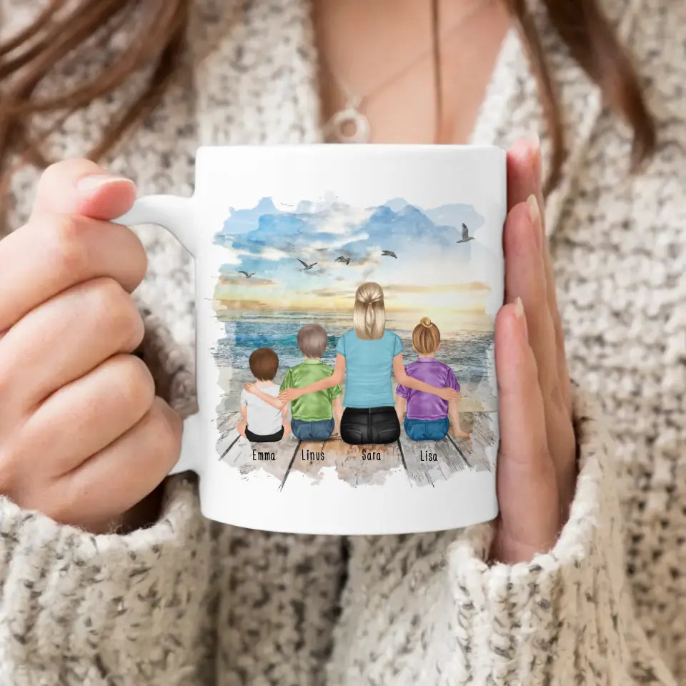 Personalisierte Tasse mit Patin (1 Baby + 2 Kinder + 1 Patin)