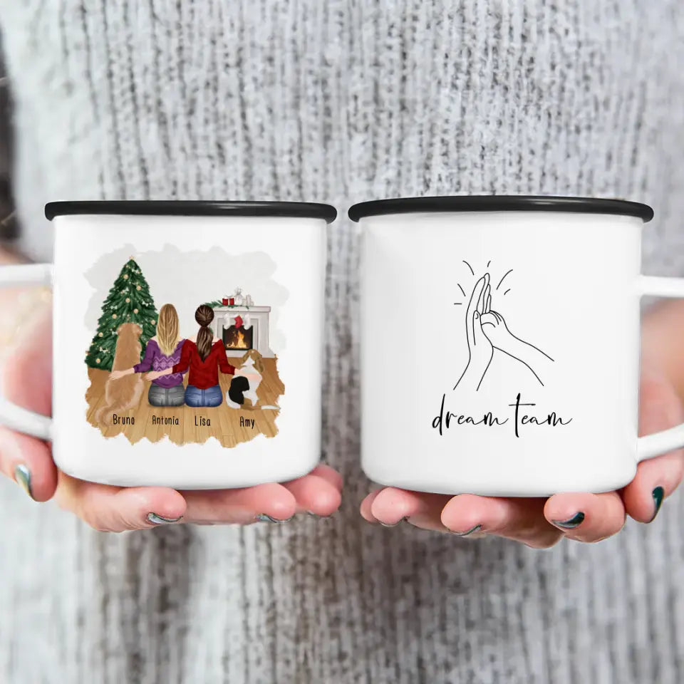 Personalisierte Tasse mit Hunden und Frauen (2 Hunde + 2 Frauen) - Weihnachtstasse