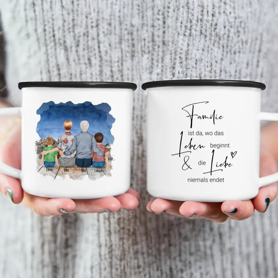 Personalisierte Tasse für Oma und Opa (1 Kleinkind + 1 Kind + 1 Oma + 1 Opa)