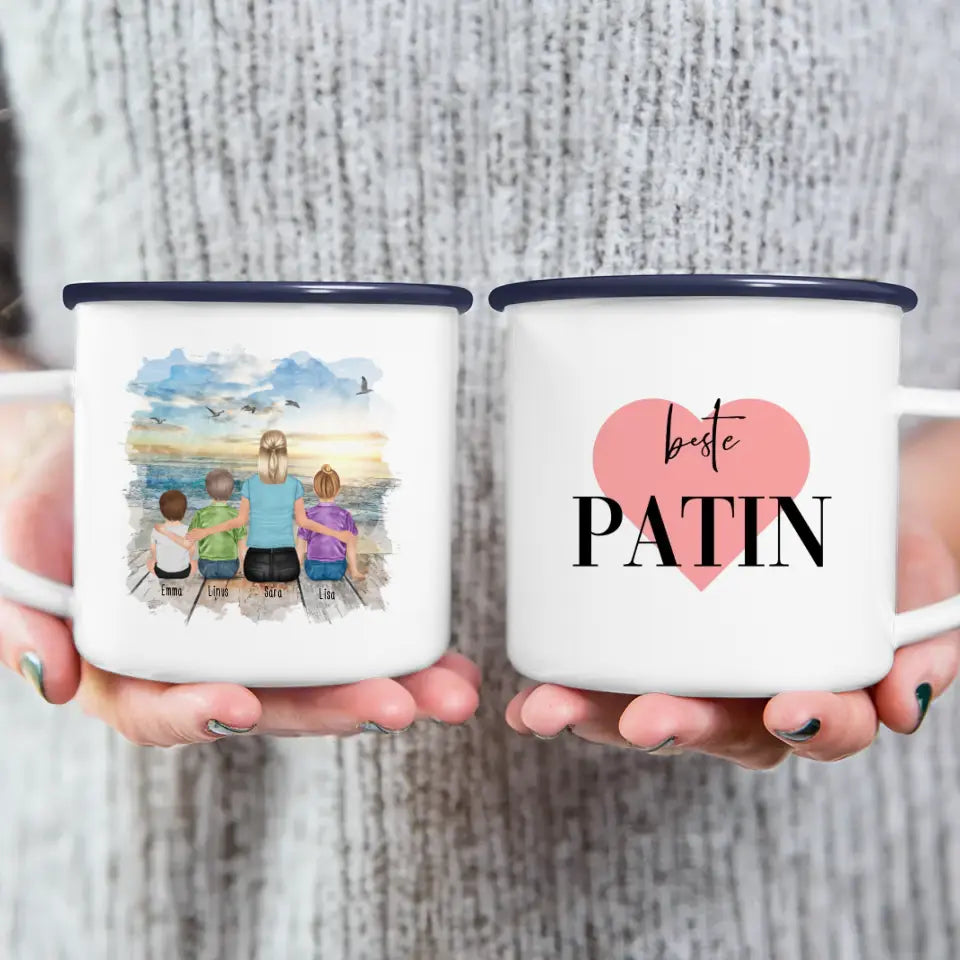 Personalisierte Tasse mit Patin (1 Baby + 2 Kinder + 1 Patin)