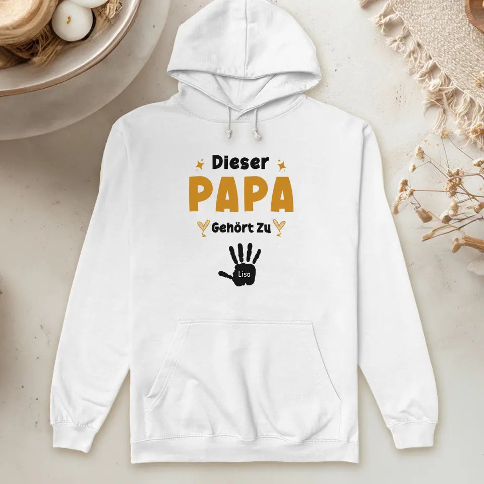 Personalisierter Hoodie - Dieser Papa gehört zu... (bis zu 10 Kinder)