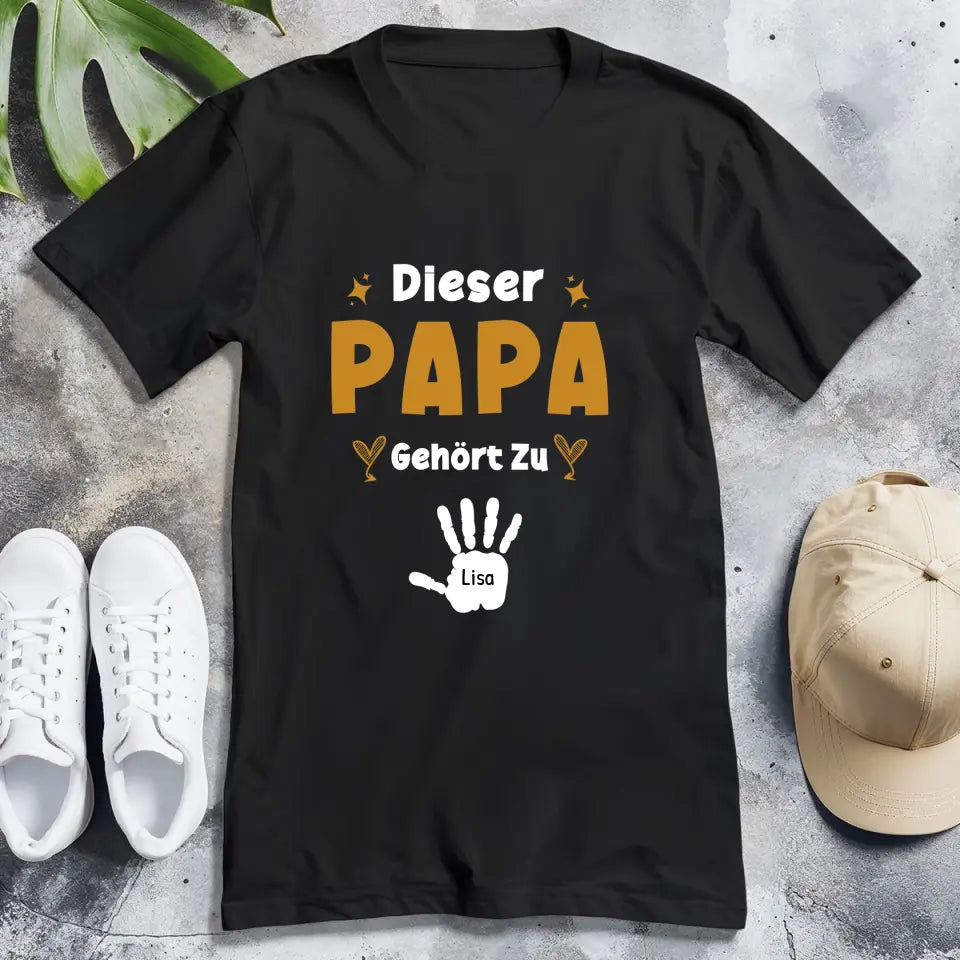 Personalisierter T-Shirt- Dieser Papa gehört zu... (bis zu 10 Kinder)