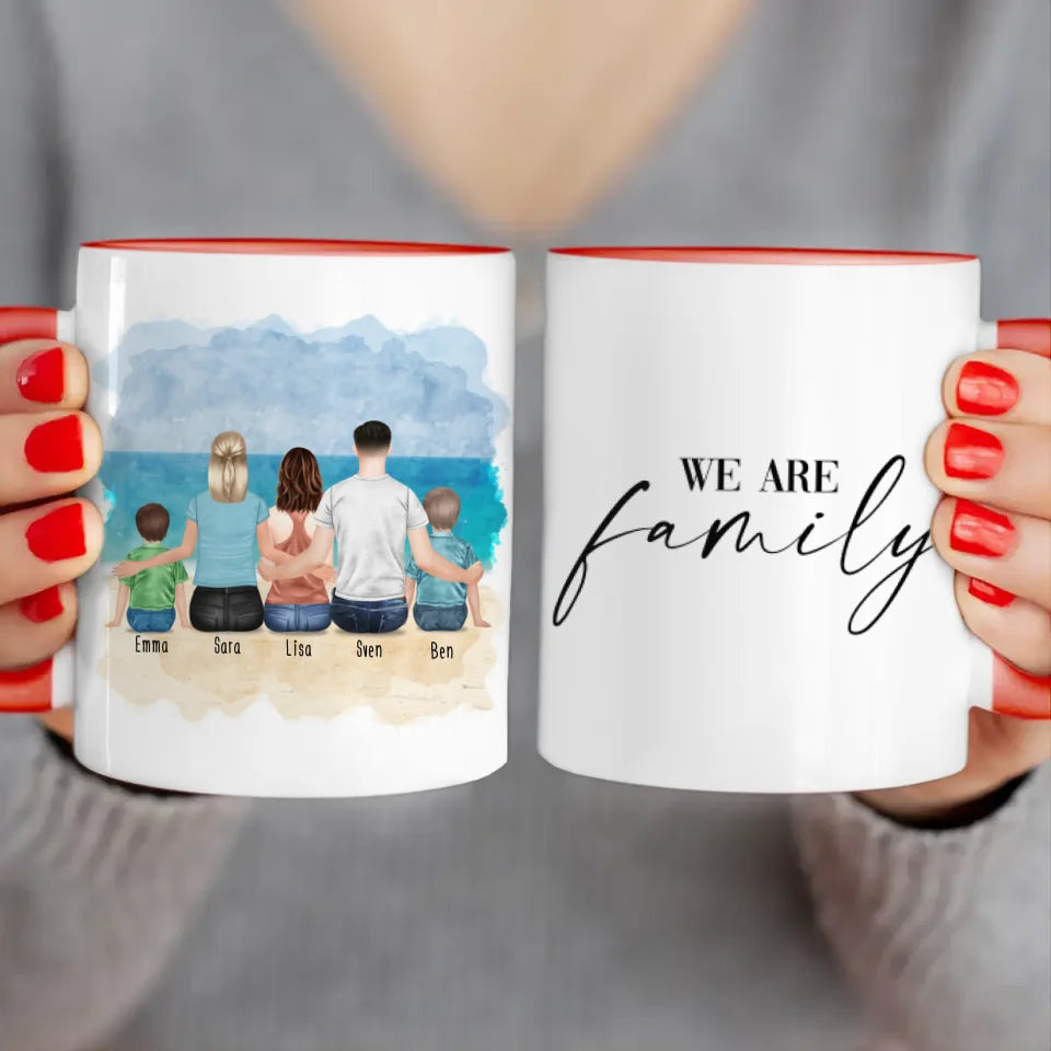 Personalisierte Tasse mit Familie (1 Kleinkind + 1 Kind + 1 Teenangerin)