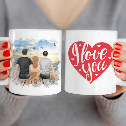 Personalisierte Tasse - 2 Männer + 1 Hund (Hund in der Mitte)