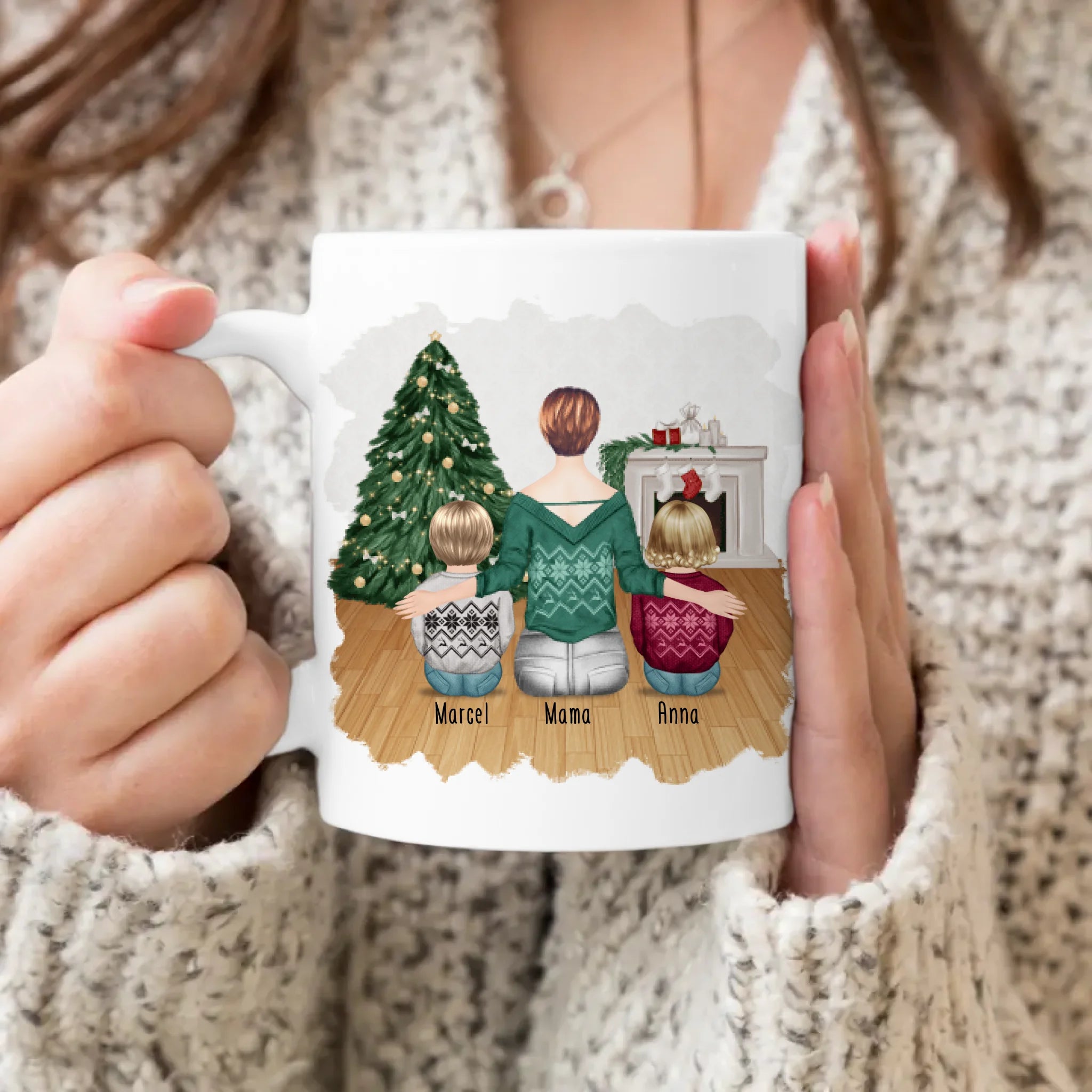 Personalisierte Tasse mit Mutter und Kindern (2 Kinder + 1 Mutter) - Weihnachtstasse