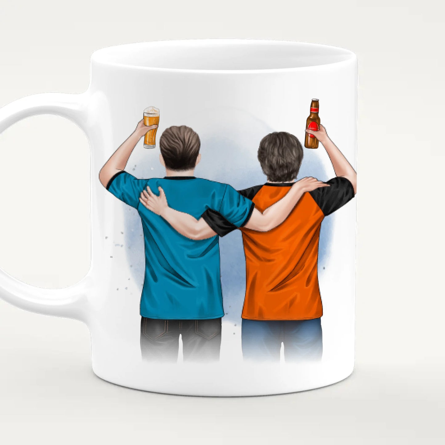 Personalisierte Tasse - 2 Männer mit Trinken (männliche Beste Freunde, Brüder, Vater + Sohn)