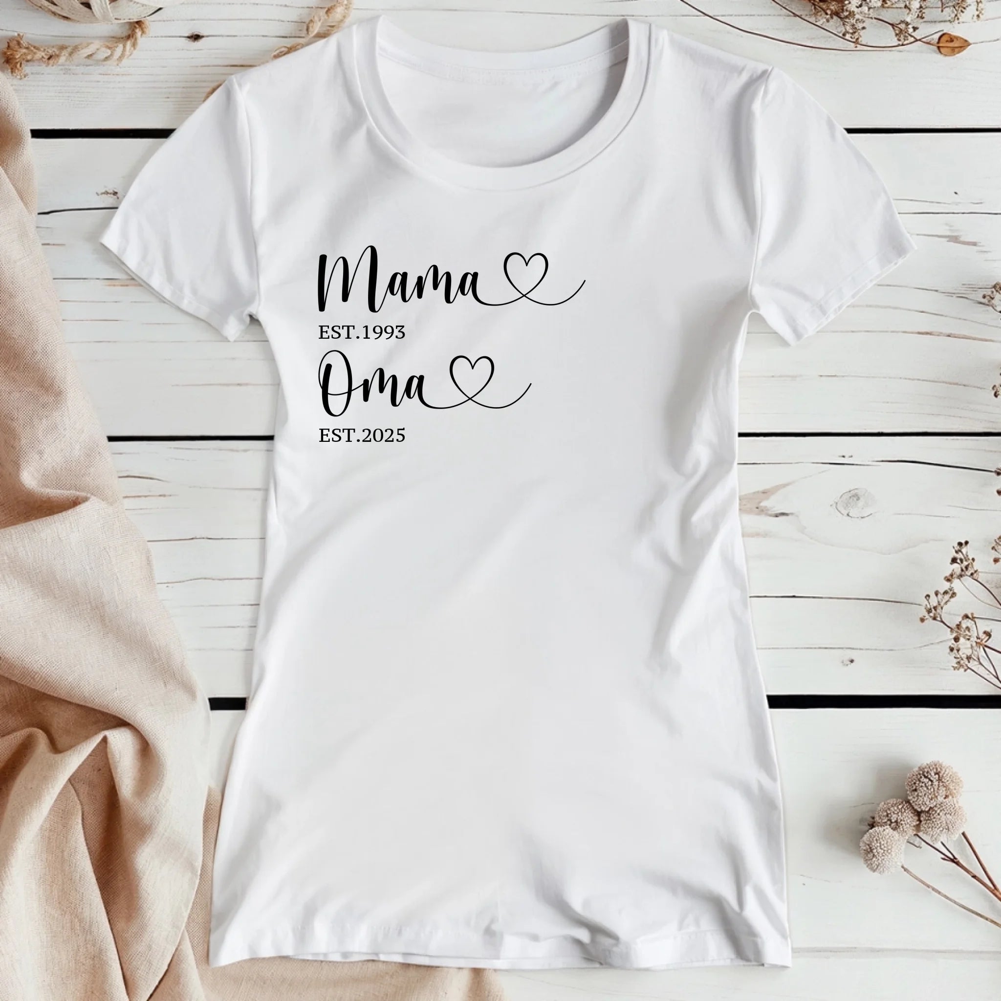 Personalisiertes T-Shirt - Zuerst Mama, dann Oma