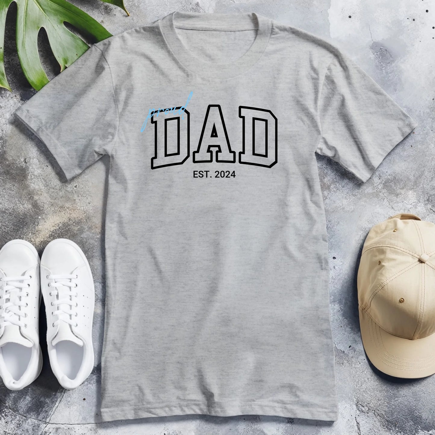 Personalisiertes T-Shirt - Dad/Papa/Opa EST.