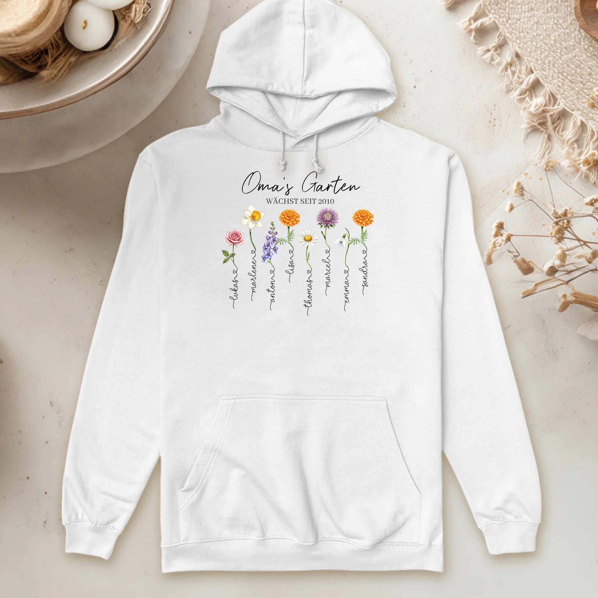 Personalisierter Hoodie - Omas Garten mit 1-8 Blumen/Namen