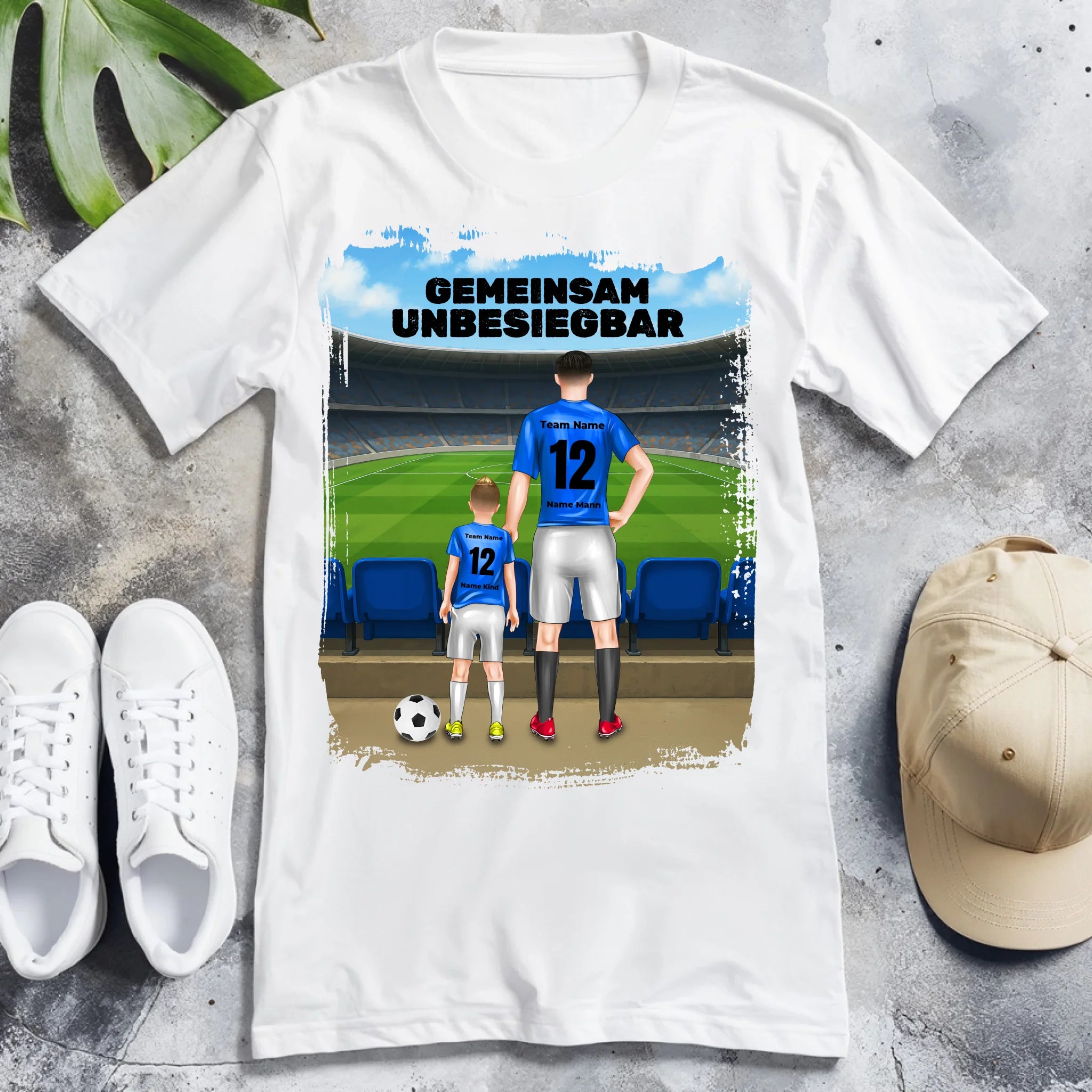 Personalisiertes T-Shirt mit mehreren Fußballern/Fußballerinnen - (Papa/Sohn/Tochter & mehr)