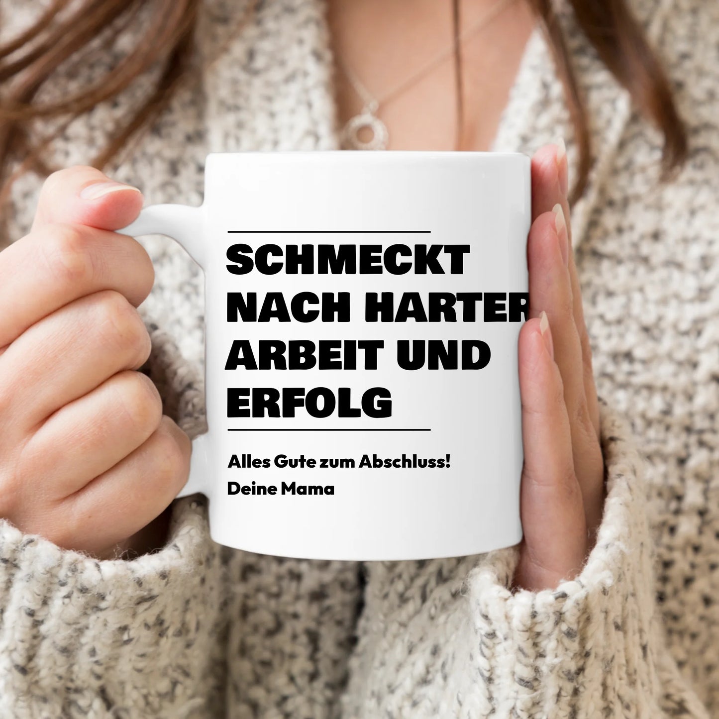 Personalisierte Tasse - Schmeckt nach harter Arbeit und Erfolg - Geschenk zum Abschluss