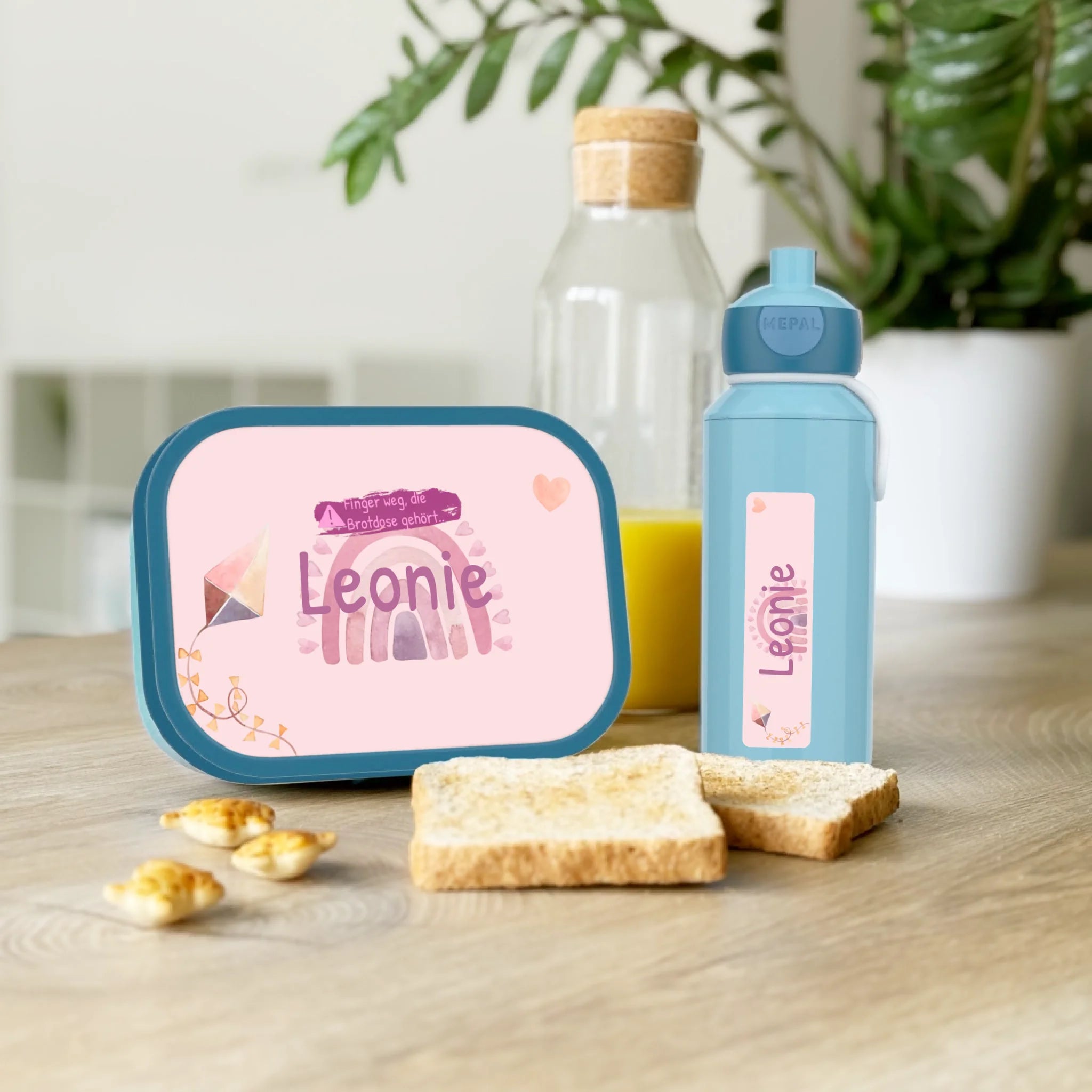 Personalisierte Mepal Campus Bento Brotdose/Trinkflasche im Regenbogen Design mit Namen