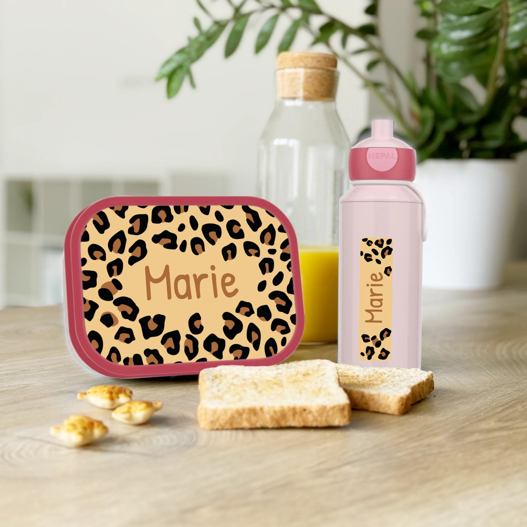 Personalisierte Mepal Campus Bento Brotdose/Trinkflasche im Leoparden Design mit Namen
