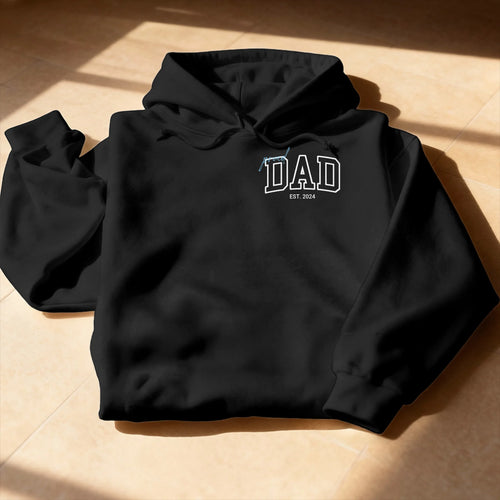 Personalisierter Hoodie - Dad EST. (kleinere Grafik)
