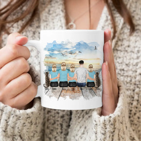 Personalisierte Tasse mit Familie (3 Teenagerinnen + 2 Katzen)