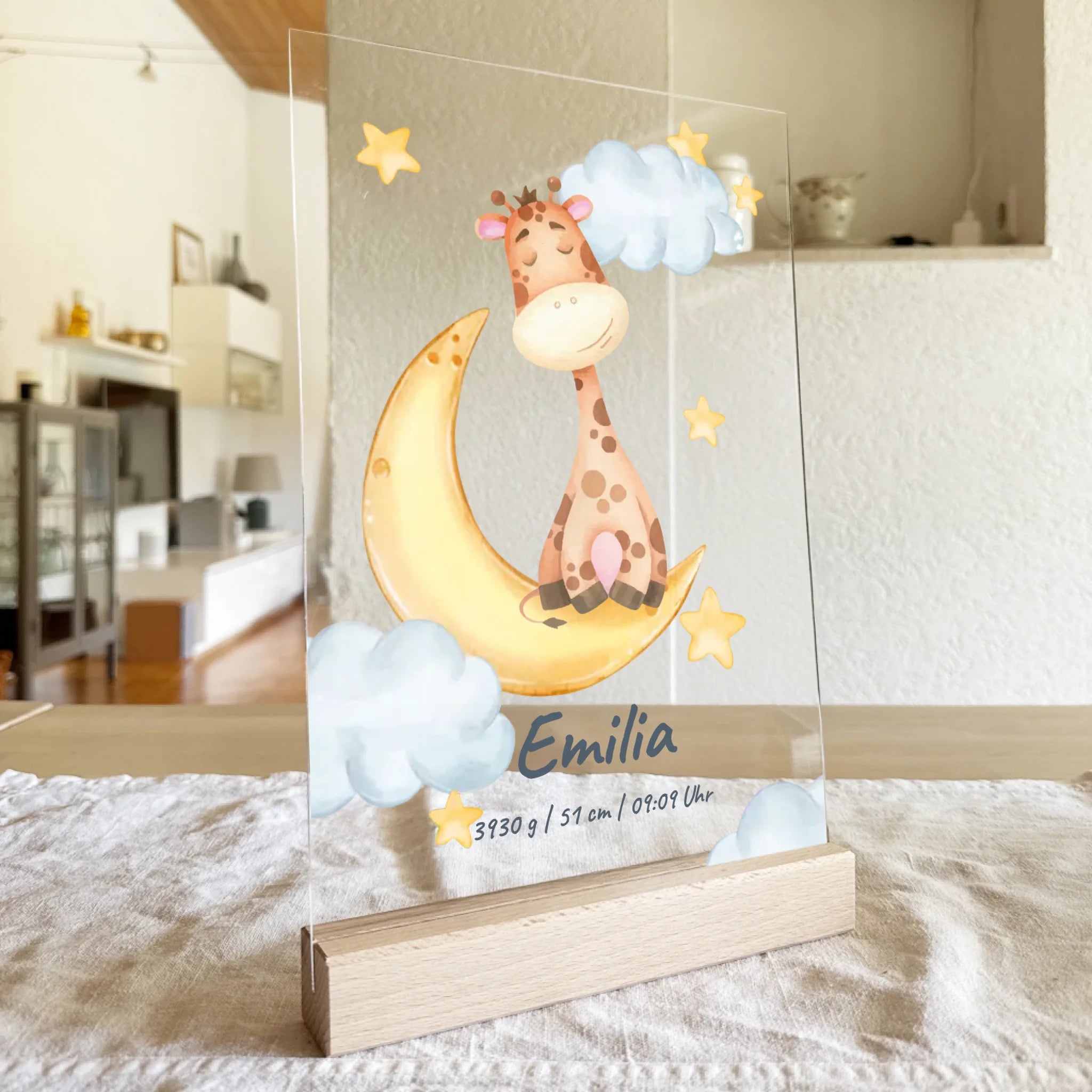 Personalisierte Baby/Kinder Acrylglasplatte - Mond mit schlafenden Tieren + Kindernamen - Mit Geburtsdaten