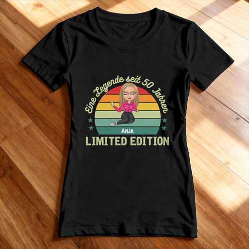 Personalisiertes T-Shirt - Eine Legende seit X Jahren - Oma / Mama Legende